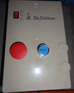 Switch cabinet 1ph 220V 24VCa (2,8-4A) NR10